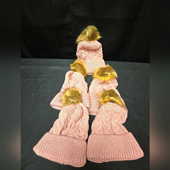 Lot Of 5 Girls 3-36 Months Knit Baby Winter Hats Light Pink With Pompom Beanies - Picture 1 of 3